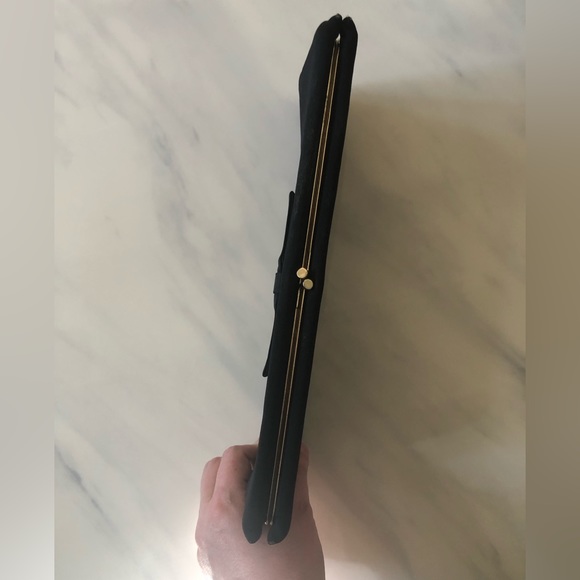 Vintage 1950’s Harry Levine USA Cloth Satin Black Clutch - Picture 3 of 6